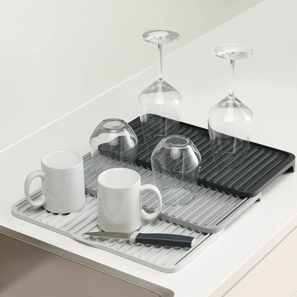Joseph Joseph Tier Expandable Draining Mat Grey 6 Joseph Joseph Tier Expandable Draining Mat Grey - Image 4